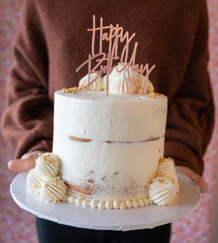 Chic Naked Cake