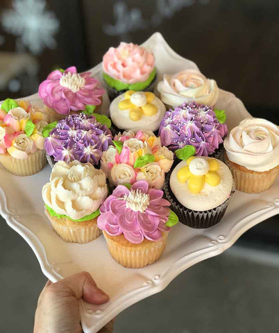 February 25 (Sunday)-Spring Floral Cupcakes Ladies Night 11:00am-12:30pm
