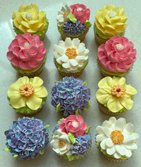 May 15th (Friday) 5-6:30pm Spring BUTTERCREAM FLORAL Cupcake Class
