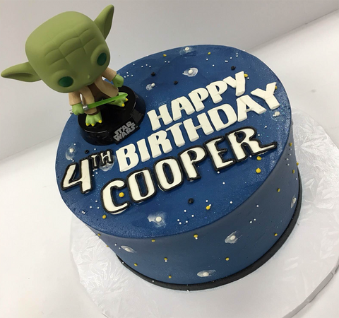 Classic Star Wars Cake